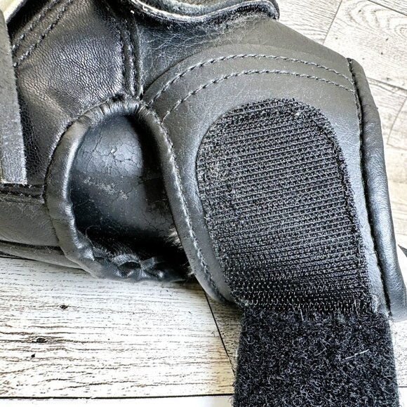 Spalding Model 18225 11.5" Baseball Glove Top Grain Leather Laced RHT Black/Gray - Picture 12 of 15